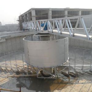 中心傳動(dòng)刮泥機(jī)裝置