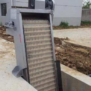 調(diào)節(jié)池過(guò)濾裝置機(jī)械格柵污水垃圾過(guò)濾裝置